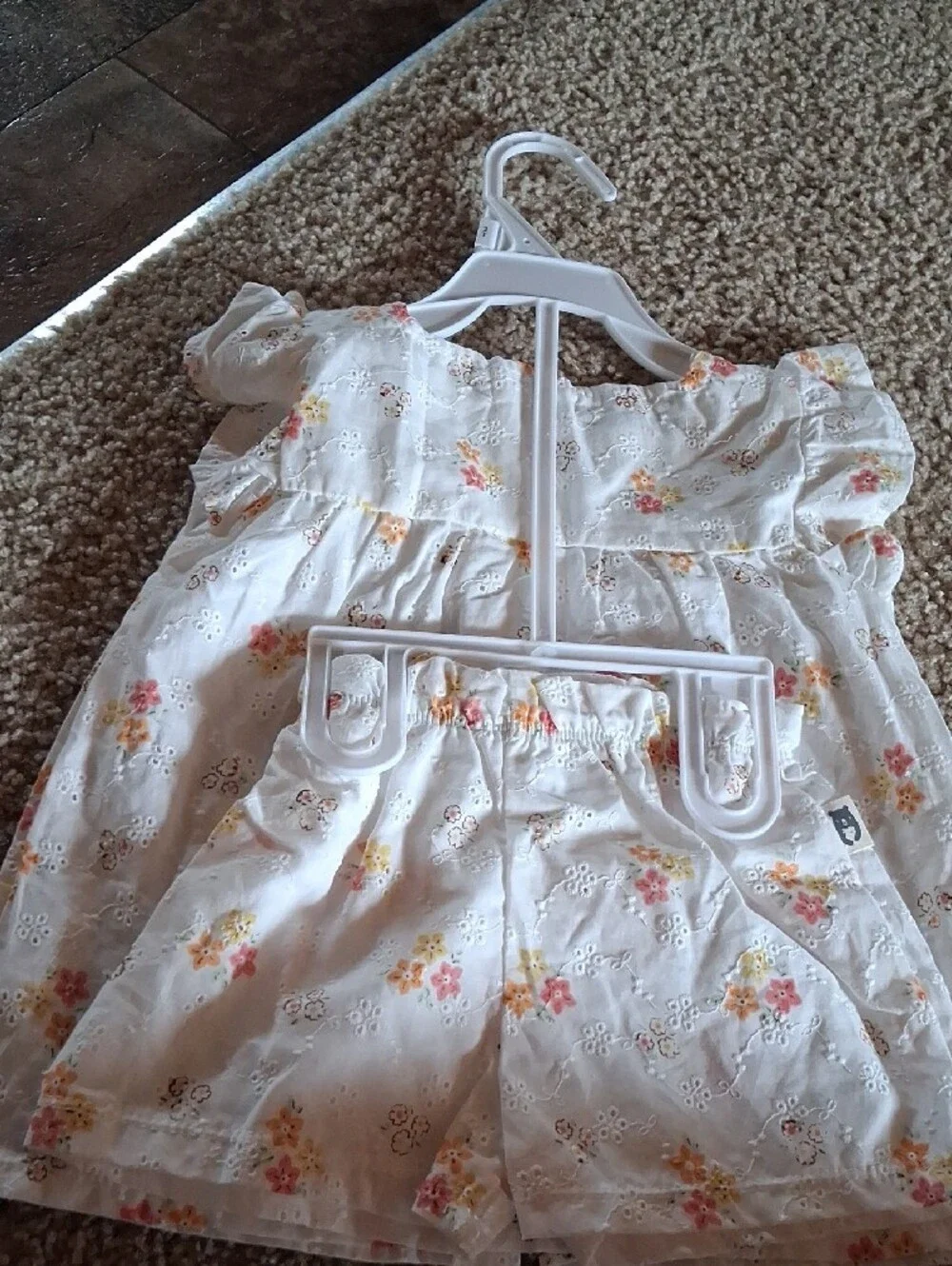Rabbit & Bear Set 2T Organic White Floral Eyelet Shorts Ruffle Top